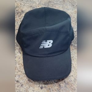 New balance light weight reflective cap
